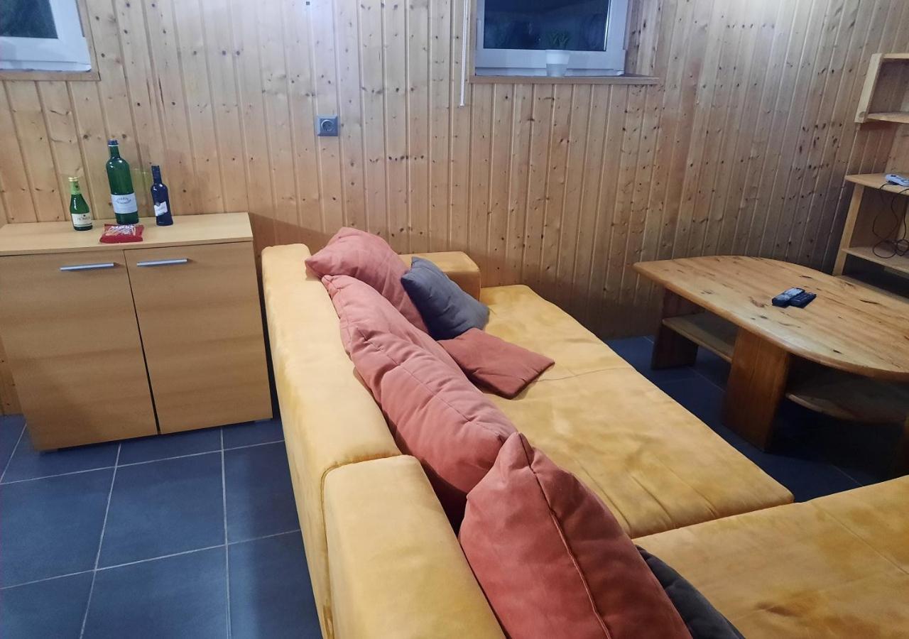 Exklusive Naturoase Direkt Am Ars Natura Wanderweg Mit Panoramablick Auf Melsungen Dış mekan fotoğraf